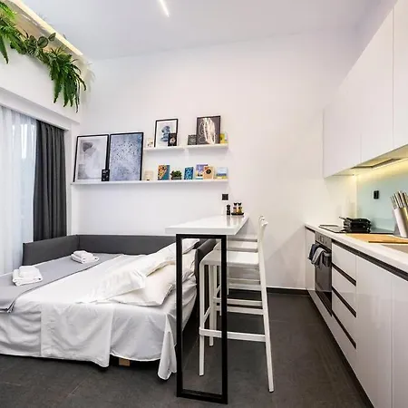 Poem Διαμέρισμα *