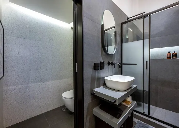 Poem Διαμέρισμα *