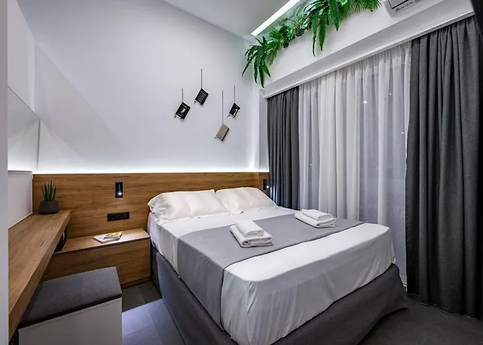 Διαμέρισμα Poem *